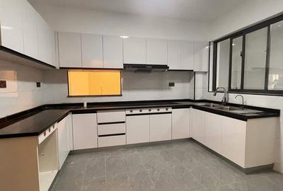 Shopping Mall Thika Road