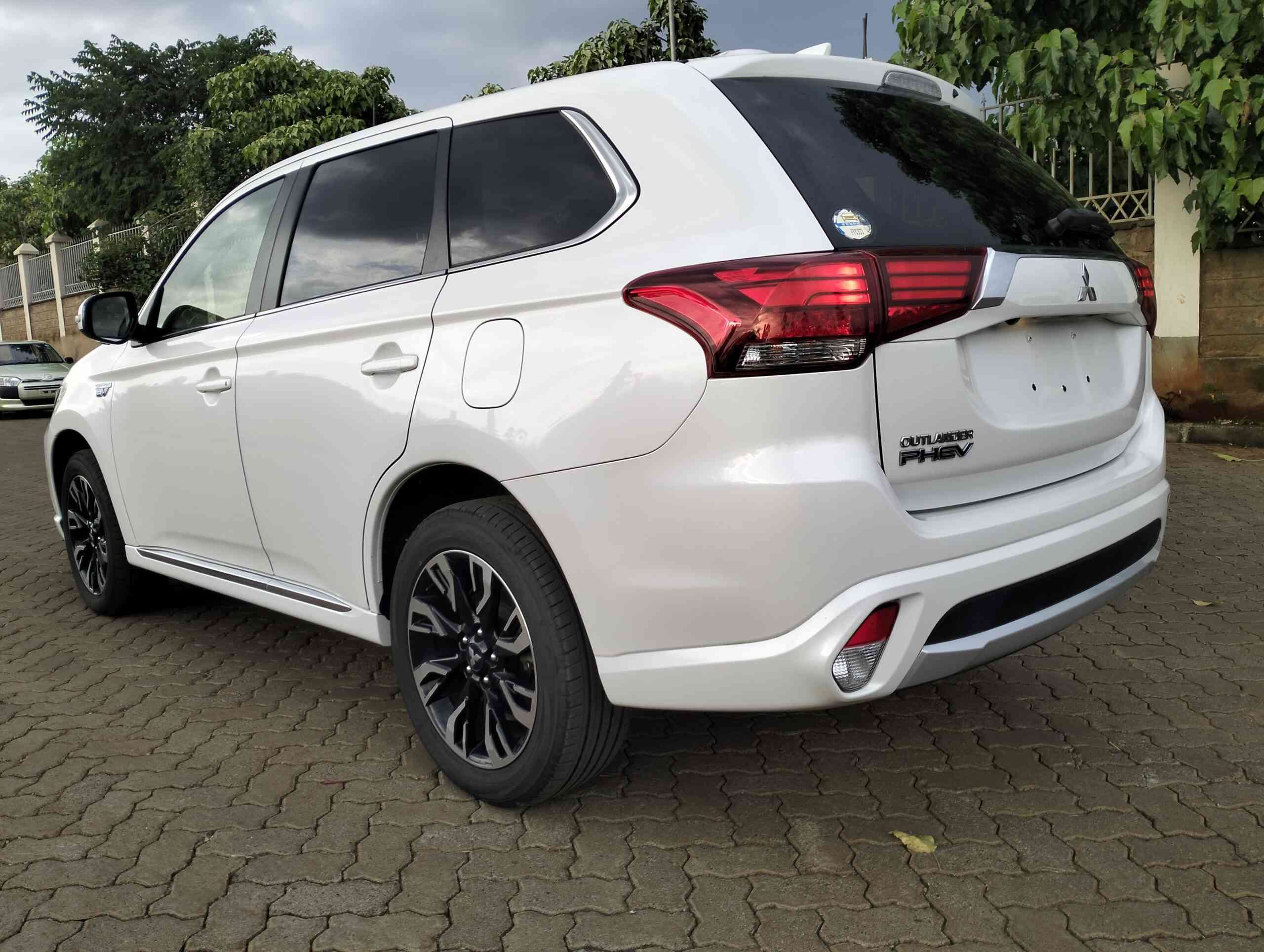 McLaren 720S - Image 2